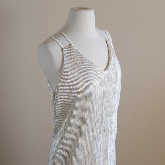 NEW Sunday in Brooklyn Shae Gold Shimmer Dress - Picture 4 of 15